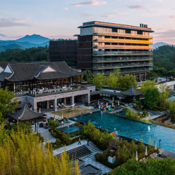安吉悦榕庄多房型可选2晚连住+2大1小早餐+1小时旅拍+儿童手作