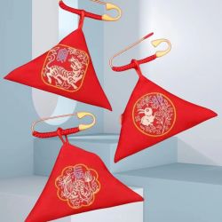 十二生肖龙宝宝安全别针防扎婴幼儿童宝宝压惊三角福袋定制款别针