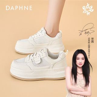 达芙妮 真皮小白鞋女2026新款夏季透气时尚百搭小众圆头厚底板鞋L