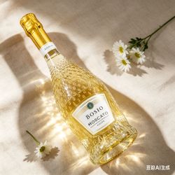 菠萝瓶博索莫斯卡托甜白起泡葡萄酒 750ML 7.5%vol