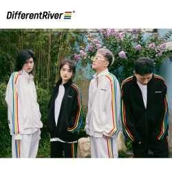DifferentRiver秋冬品牌元素款-彩虹拉条立领休闲外套