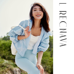 LRECNAVA芮柯纳未短款早春运动休闲外套连帽拼接设计感春夏春秋