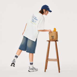 李宁 短袖女吸汗透气潮流运动休闲T恤文化衫AHSU522-B品