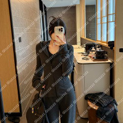 小太阳 厚款女运动极简风卫衣加绒黑色通勤连帽打底S905