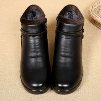 妈妈棉鞋女冬季加绒保暖中老年人皮鞋加厚平底短靴子软底防滑奶奶