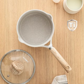 卡罗特 有钛小奶锅婴儿宝宝辅食锅煎煮蒸不粘锅家用麦饭石汤泡面锅
