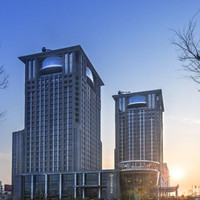 高级双床房 2 晚(连住) + 早餐 2 份/天