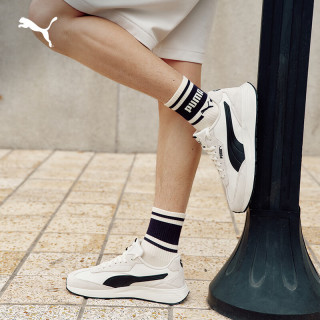 复古慢跑穿搭：PUMA RUNTAMED 男女 T 头复古跑鞋
