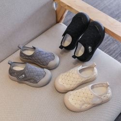 秋冬新款儿童学步鞋防滑软底棉鞋幼儿园飞织男童运动鞋女童单鞋
