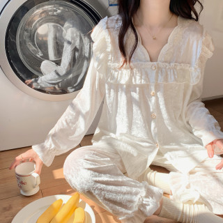2026新款金丝绒睡衣女春秋款刺绣新中式薄款长袖家居服套装