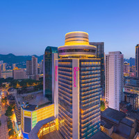 移动端：重庆解放碑万豪Moxy酒店2晚+解放碑地标旅拍1份