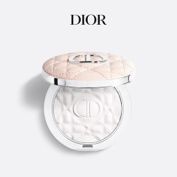 Dior 全新锁妆轻透亮泽柔焦蜜粉饼 亮泽保湿