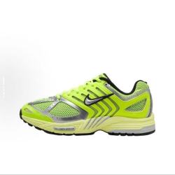NIKE HQ1675   Air Pegasus 2005 休闲跑步鞋黄