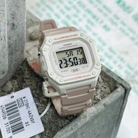 CASIO 女运动时尚防水潮流果冻灰粉小方块电子表W218HC-4A2