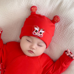 贝娜茜 新生婴儿儿帽子秋冬款满月喜庆醒狮帽拜年红色宝宝帽子外出过年帽