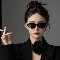 猫眼墨镜防紫外线网红辣妹百搭太阳镜高级感个性潮人