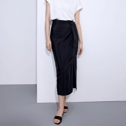 TKY SHOP 设计感黑色扭结开叉半身裙女中长款肌理感褶皱a字裙显瘦