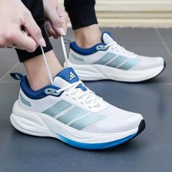 adidas 跑步鞋男鞋女鞋新款缓震训练鞋耐磨运动鞋