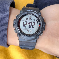 CASIO 十年电力电子多功能学生户外运动表男士手表AE-1200