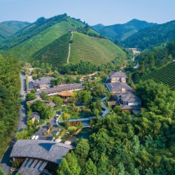 安吉·君澜老庄山居汤泉度假酒店主楼|山水双床房2晚(连住)
