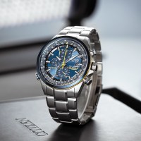 CITIZEN 【蓝天使】西铁城光动能电波男表 200米防水 AT8020-54L