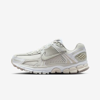 NIKE 女鞋Zoom Vomero5复古透气网面复古跑鞋运动休闲鞋FJ2028