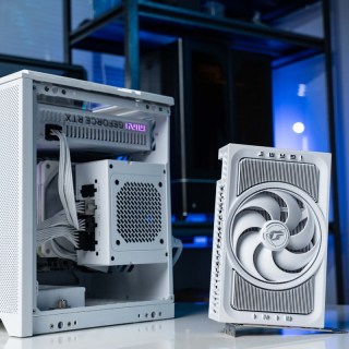 七彩虹 迷你电脑主机 配置一（i5-12400F、RTX5060Ti、16G、512G SSD）