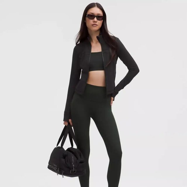 lululemon define长袖卫衣外套瑜伽服