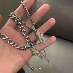钛钢项链 男生项链嘻哈风满钻闪电女轻奢小众设计感ins锁骨链情侣