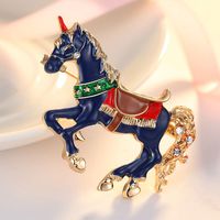 2022款胸针女手绘工艺复古胸花创意旋转木马外套毛衣个性时尚