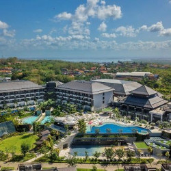 巴厘岛努沙杜瓦万丽度假酒店(Renaissance Bali Nusa Dua Resort)园景豪华两张双人床房（带阳台）1晚