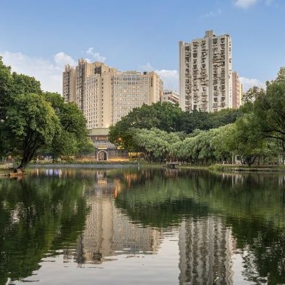广州越秀宾馆希尔顿格芮精选酒店城景大床豪华套房（戴森风筒厨房）2晚(可拆分)
