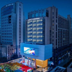 杭州西湖黄龙新雅图酒店汤泉泡池大床房1晚