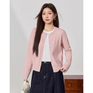 爱依服 2026秋季多巴胺开衫毛衣女纽扣针织衫时尚