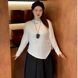 高克重加绒大码长袖T恤女秋冬遮肉显瘦抽绳设计简约百搭打底上衣