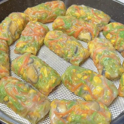 七街八巷 三鲜蔬菜卷薄皮水晶胡萝卜西葫芦甘蓝青椒鸡蛋馅饼早餐速食半成品