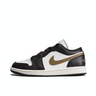 NIKE 滔搏丨NIKE耐克女子AIR JORDAN 1复古运动休闲鞋篮球鞋DC0774-200