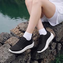 Clarks 2026新款夏超轻透气舒适柔软运动休闲鞋女