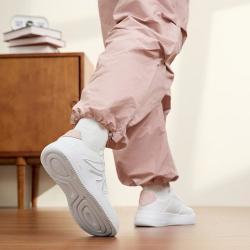 乔丹 夏季小白鞋女款百搭板鞋经典革面运动休闲鞋潮流女运动鞋
