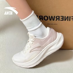 安踏 逸尘运动鞋女轻质缓震跑步鞋初中学生软底舒适体测运动休闲鞋