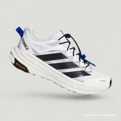 adidas 休闲运动鞋