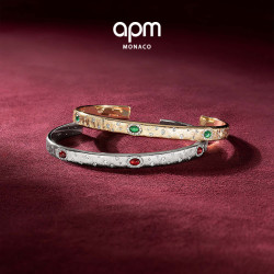 APM Monaco 绿宝石Les Cabochons手镯闪耀典雅