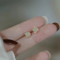 洛梵欣饰 翡翠耳钉女小巧百搭感玉石耳环出游耳饰 翡翠耳钉(铜镀黄金)
