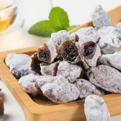 陈皮葡萄梅子