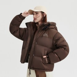 波司登 短款羽绒服女时尚运动户外外套时尚百搭