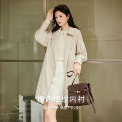香影 翻领中长款风衣女装2026秋季双排扣气质通勤薄款浅色外套