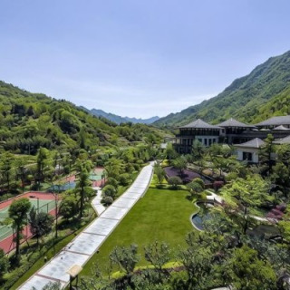 杭州临安湍口众安氡温泉度假酒店 景观无阳台大床房2晚(连住)