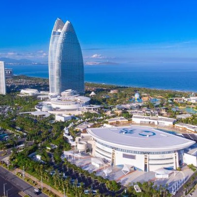 三亚亚特兰蒂斯酒店 海景大床房2晚(连住)+2大2小无限次畅玩水世界+水族馆+2大2小早餐+复游旅拍体验券等