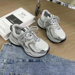 老爹鞋女2026春季厚网透气百搭厚底超火显脚小运动休闲鞋潮