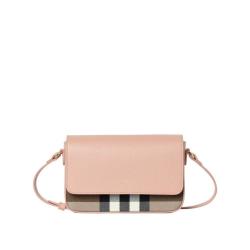 BURBERRY Leather clutch 女士单肩斜挎包81211221